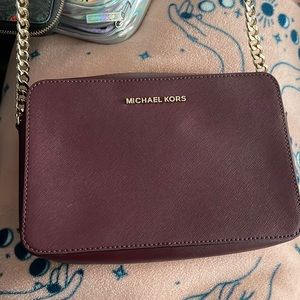 Michal Kors crossbody